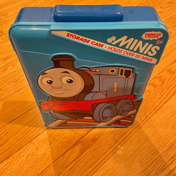 Thomas the train, mini trains, and carrying case 25 trains and case - Picture 2 of 12